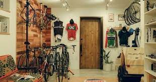みんなの趣味部屋コーデ33選 folk 趣味部屋 趣味の部屋 自転車 メンテナンス