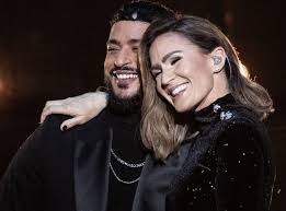 Ça va, ça vient, avant toi, je te le donne, ça ira, fais comme ça, je veux vivre, à fleur de toi. As He Wishes That S It They Are A Couple This Photo Of Slimane And Vitaa Calls Out The Fans Are Torn Apart Today24 News English