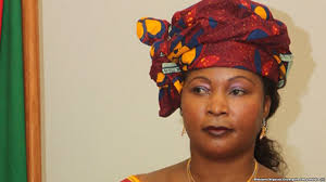 Manuel chang foi ministro das finanças de moçambique no governo de armando guebuza, entre 2005 e 2010. Mocambique Autoridades Anunciaram Detencao De Ex Ministra Do Trabalho E Global