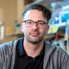 Dr. Christopher L Brett