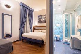 Hotel plaza is a comfortable hotel situated in the immediate neighbourhood of the city centre and the modern business centre in a recently restructured 19th century building. Best Western Hotel Plaza Naples Updated 2021 Prices