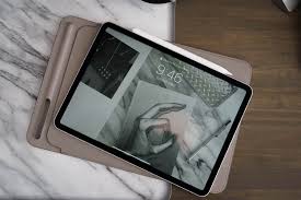 Apple純正 Ipad Pro用レザースリーブケース トープ 10 5インチ用をipad Pro 11インチに使っています レビュー 2020 ケース Ipadケース トープ