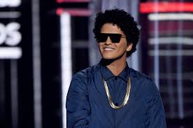 Mars loved to perform from an early age (4 years old). Bruno Mars Announces New Single And Album On The Way Entertainment Tonight