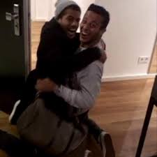 Jonathan dos santos ramírez is a mexican professional footballer who plays as a midfielder for major league soccer club la galaxy, whom he c. Jonathan Dos Santos Sorprende A Jugador Del Bayern El Siglo De Torreon