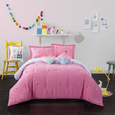 Please follow safe bedding practices as recommended by the consumer product safety commission. Buy Heritage Club Kids Pom Pom Comforter Set With Bonus Decorative Pillows Online In Turkey 55013177