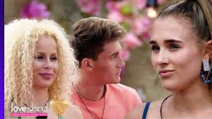 The islander line up has been announced with their villa pictures. Finn Emma Wahlt Fynn Love Island Staffel 5 8 Youtube