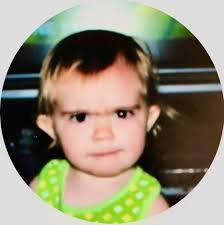 Senior pictures for young mom graduating this year