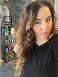 Jule's Beauty & Barber Shop