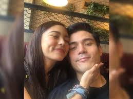 Right na si xian lim. Xian Lim Thankful That His Gf Kim Chiu Is Safe After Van Shooting Gma Entertainment