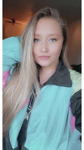 violet pearson (@violet.p.phernetton)