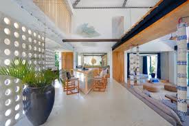 At least, the modern brazilian designers make it look so. Fall In Love With Bali At This Tropical Modern Retreat Architecture Design Competitions Aggregator