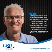 Jürgen Niemeyer sieht die gefährdete und teils prekäre Infrastruktur vor  Ort