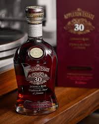 Appleton Estate S 30 Year Old Limited Edition Only 4000 Bottles Available Worldwide 900 In The Us This Limited Edition Appleton Estate Appleton Appleton Rum