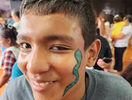 Kent Moody's Instagram, Twitter & Facebook