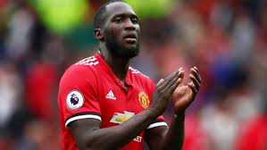 Like every year, the iphone 12 and iphone 12 mini offer a new collection of slick wallpapers for you to use. Lukaku Wallpaper Iphone Man U 704x1000 Wallpaper Teahub Io