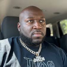 What up movie 🎥 world 🌎 Have yall seen “2B Honest” yet? And what are you  thoughts