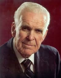 Dr Lee Edward Roberson (1909-2007)