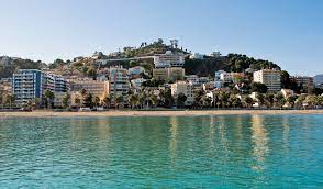 Trouver la saison idéale et la meilleure destination pour voyager à malaga en fonction des critères de températures de la mer,du vent, ou encore de l'ensoleillement avec easyvoyage. Vacances A Malaga Air Transat
