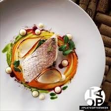 Pin On Plating Molecular Gastronomy Presentation