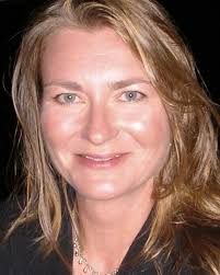 Anne Maxwell Obituary