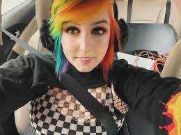 Alexis Maclin's Instagram, Twitter & Facebook