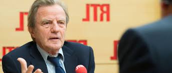 Compte parodique de bernard kouchner. Bernard Kouchner Speaker Agency Speaking Fee Videos Speaking Com Keynote Speakers Bureau
