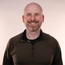 Daniel Starnes's Instagram, Twitter & Facebook