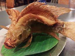 1 putih telur, dikocok lepas. Cara Masak Ikan Hiu Goreng