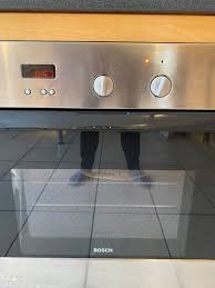 Once the hinge has locked open, . Deveti Fiktivan Ambiciozan How To Turn Off Bosch Oven Estrellasalietti Com