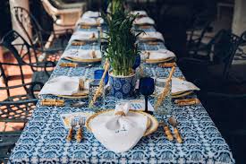 Outdoor dinner parties dinner party table dinner party recipes dinner themes party outdoor outdoor entertaining dinner ideas lobster bake party seafood boil party. Labor Day Party Ideas Let These Stunning Table Settings Inspire Your End Of Summer Soiree Vogue