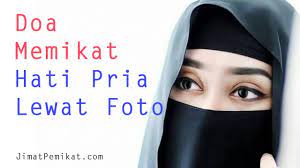 Doa pengasihan ini biasa disebut doa memikat pria melalui nama dan foto. Ampuhnya Doa Kejawen Memikat Pria Melalui Fotonya Youtube