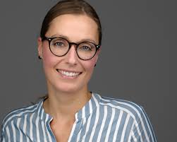 Maybe you would like to learn more about one of these? 16 Tipps Fur Profilbilder Auf Den Business Netzwerken Linkedin Und Xing Carsten Pluckhahn Experte Fur Bewerbungsfotos Businessfotos Portraitfotos