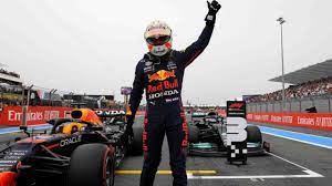 Il est, à 17 ans et 166 jours, le plus jeune pilote de l'histoire à prendre. I Think Max Will Win Lando Norris Believes Max Verstappen Will Win World Title Despite In Deficit Against Lewis Hamilton The Sportsrush
