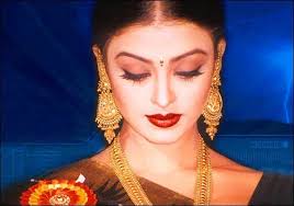 Do Muslim women have red dots