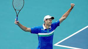 It's 2nd set tiebreak but honestly i've never been more proud, no matter what happens, he plays so well?? Hurkacz Gewann Aussenseiter Finale In Miami Gegen Sinner Nachrichten At