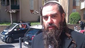 Privé de son fils à cause de sa pratique religieuse