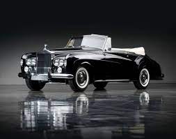 Http File Kelleybluebookimages Com Kbb Vehicleimage House 640x480 2013 2013 Rolls Royce Phanto Rolls Royce Silver Cloud Rolls Royce Cars Classic Rolls Royce