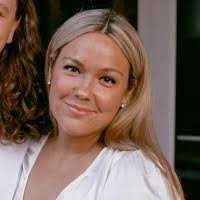 Tammy Dill's Instagram, Twitter & Facebook