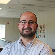 Alex Luis's Instagram, Twitter & Facebook