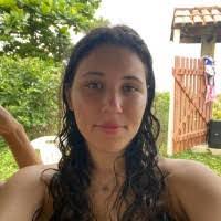 Amanda Rossow's Instagram, Twitter & Facebook