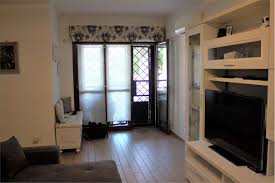 Sala, cucina abitabile, 3 camere da letto, 2 bagni finestrati,. Spazio Casa Immobiliare L Agenzia Immobiliare Di Latina