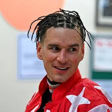 Daryl Coleman's Instagram, Twitter & Facebook