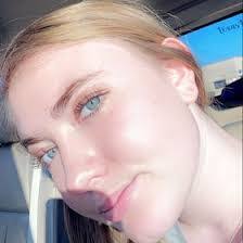 Kristen Dobson's Instagram, Twitter & Facebook