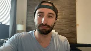 Así terminó con barba y poco peso | Foto: La Nación   