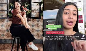 Investment expert reveals the cheapest days of the week to fill up your car  with petrol | Daily Mail Online