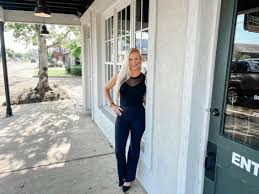 Profile for Julie White, Realtor/McKee Realty, Inc. 6019928141 or 6019063779