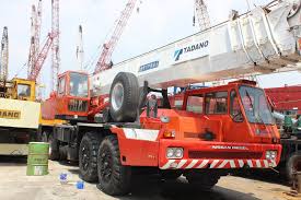 used original 70 ton tadano tg 700e truck crane for sale