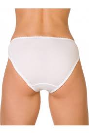 Designed with a coloured , stretchy fabric that is cut into a flattering brief shape. Womens Three Pack White Floral Lace Midi Briefs