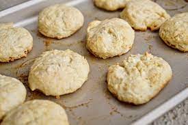 Baking Powder Biscuits My Mom S Incredible Recipe Recipe Baking Powder Biscuits Baking Biscuit Recipe