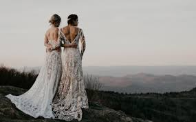 Shop our gorgeous boho wedding dress,plus size boho wedding dress & boho bridal dresses for a style that will make you look and feel stunning.shop now! 1001 Ideas For A Boho Wedding Dress For Your 2021 Wedding